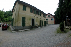 Casa-A-B-dal-cortile