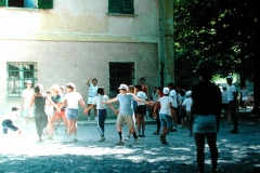 Grande-Gioco-In-catena-sul-cortile